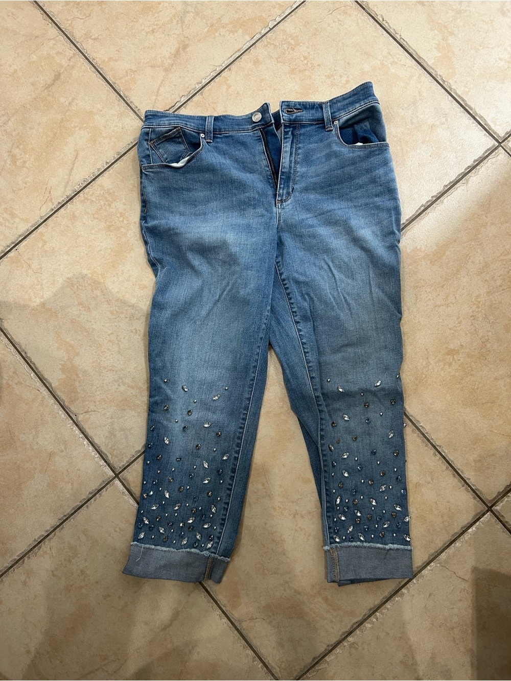 Chicos blue Cropped boyfriend ankle Jeans with Rhinestone Embellishment 1p
